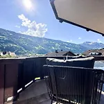 Zillertal Center アパート