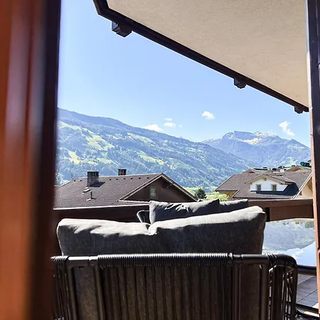 Zillertal Center *