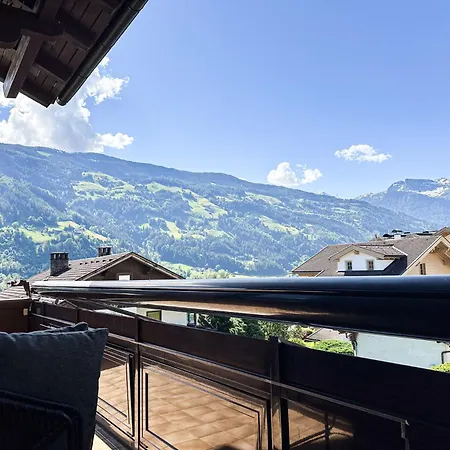Zillertal Center شقة