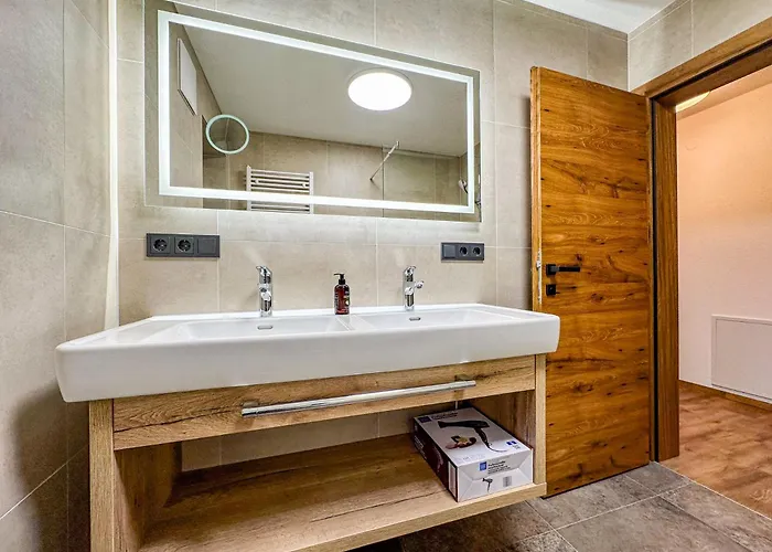 Zillertal Center Apartman *